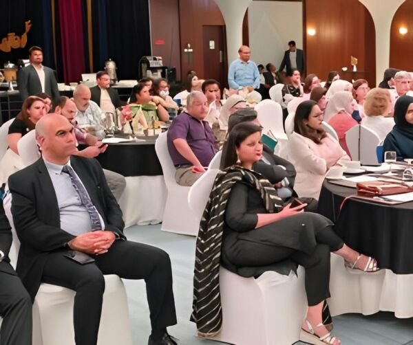 Doctor’s Round Table Meeting: Queen Elizabeth 2 Hotel